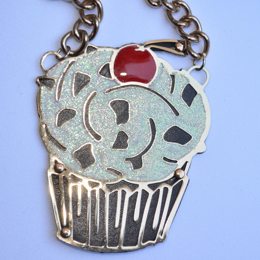 Betsey Johnson Photo Etch Cupcake Iridescent Glitter Gold Cherry Necklace